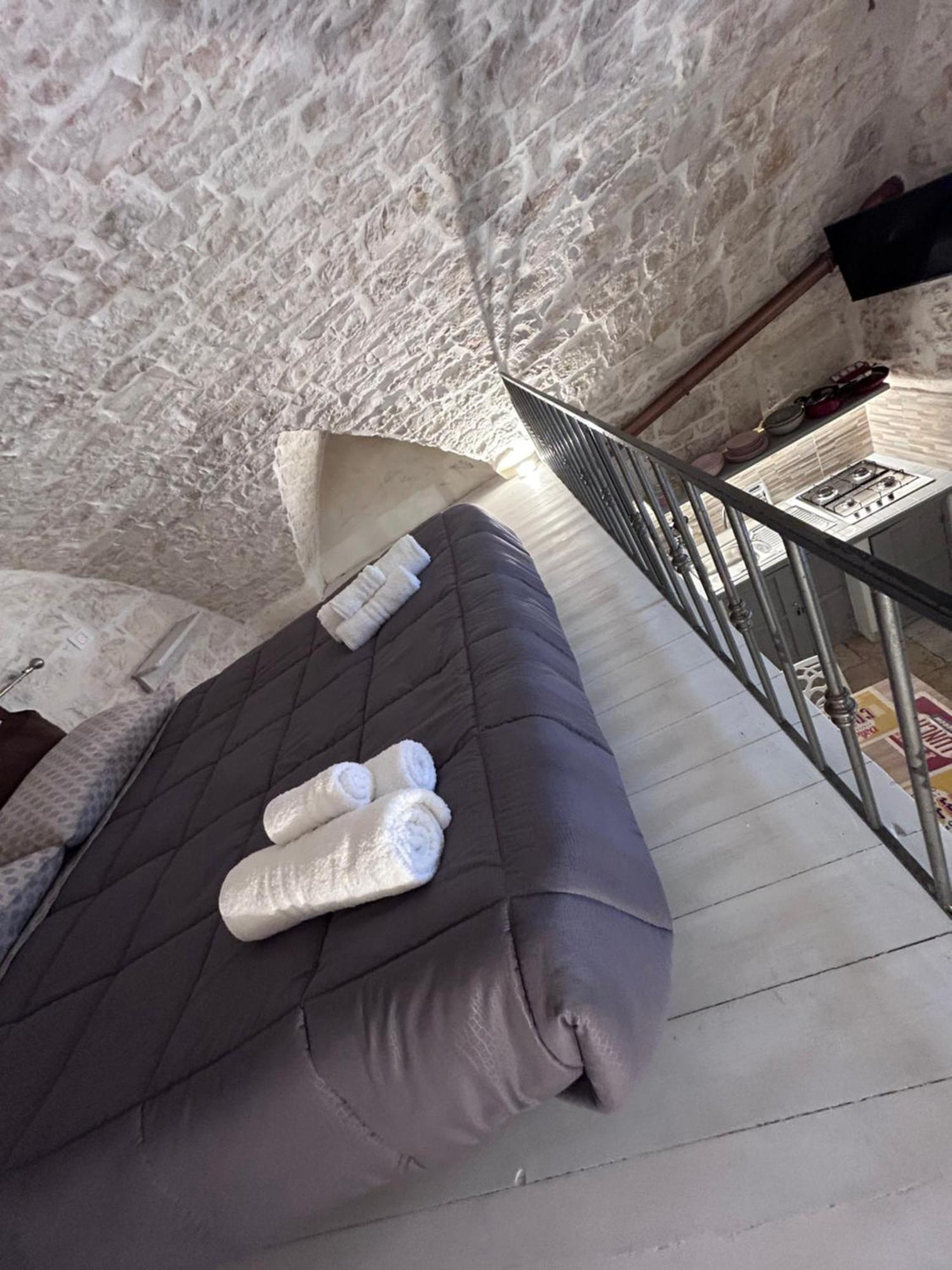 La 13 Guest House Остуни Экстерьер фото